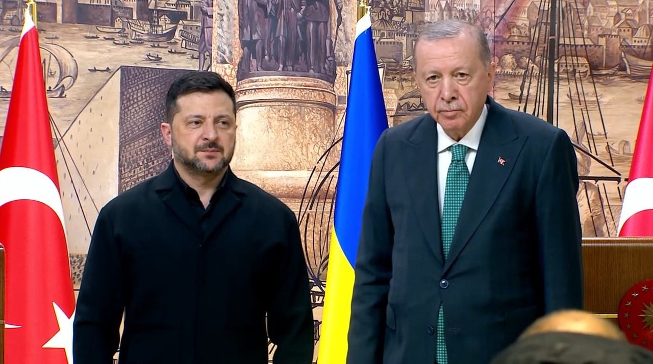 CUMHURBAŞKANI RECEP TAYYİP ERDOĞAN İLE YAPILAN GÖRÜŞMENİN ARDINDAN ORTAK BASIN TOPLANTISINDA...