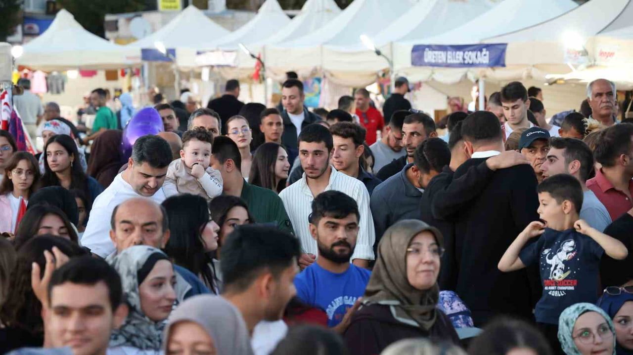 KIRŞEHİR’DE BU YIL 39’UNCUSU DÜZENLENEN AHİLİK HAFTASI KUTLAMALARI, TBMM BAŞKANI NUMAN...