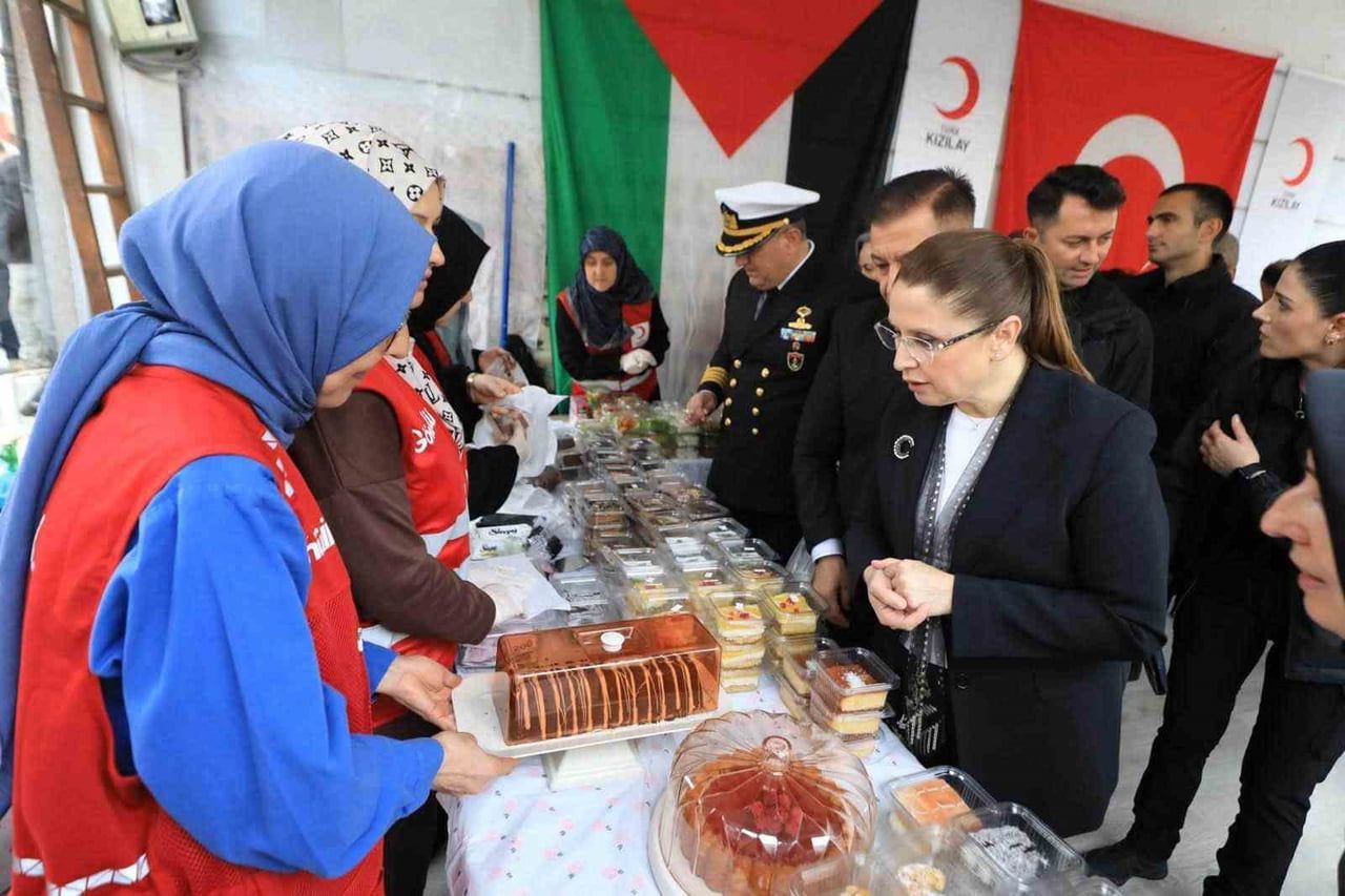 TÜRK KIZILAY BARTIN ŞUBESİ KADIN KOLLARI TARAFINDAN GAZZE'YE DESTEK VE "81 İL 81 AŞEVİ" PROJESİNE...