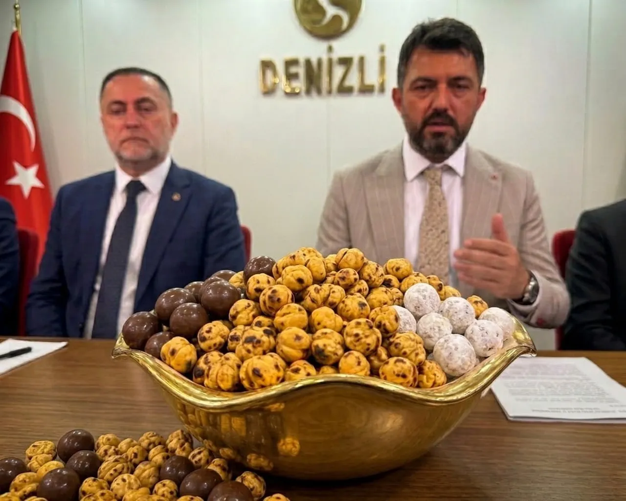 DENİZLİ TİCARET BORSASI (DTB) BAŞKAN ADAYI MUSA YILANLI, DENİZLİ’NİN SİMGE ÜRÜNLERİNDEN BİRİ OLAN...