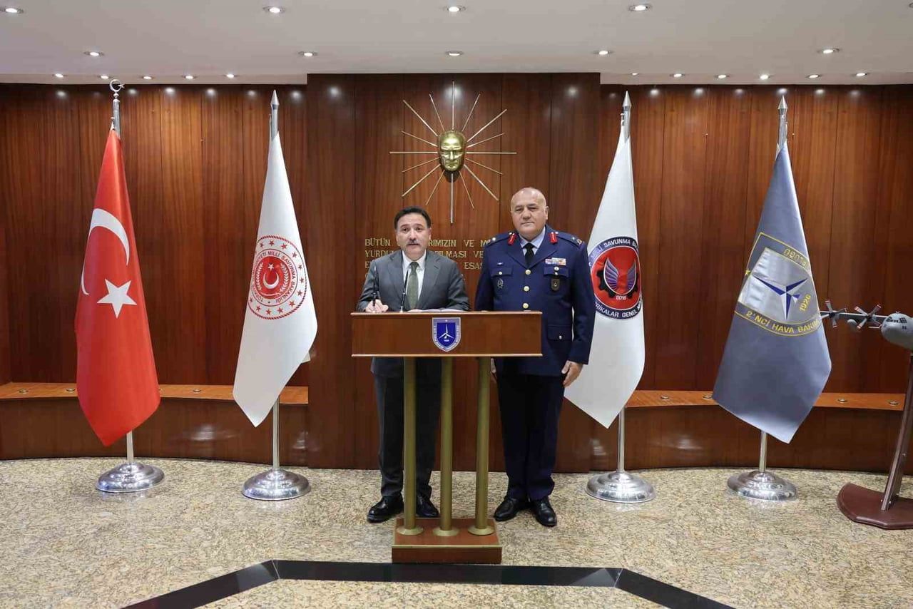 KAYSERİ VALİSİ GÖKMEN ÇİÇEK, TÜRKİYE’NİN İLK UÇAK FABRİKASI OLARAK 1926 YILINDA KURULAN 2. HAVA...