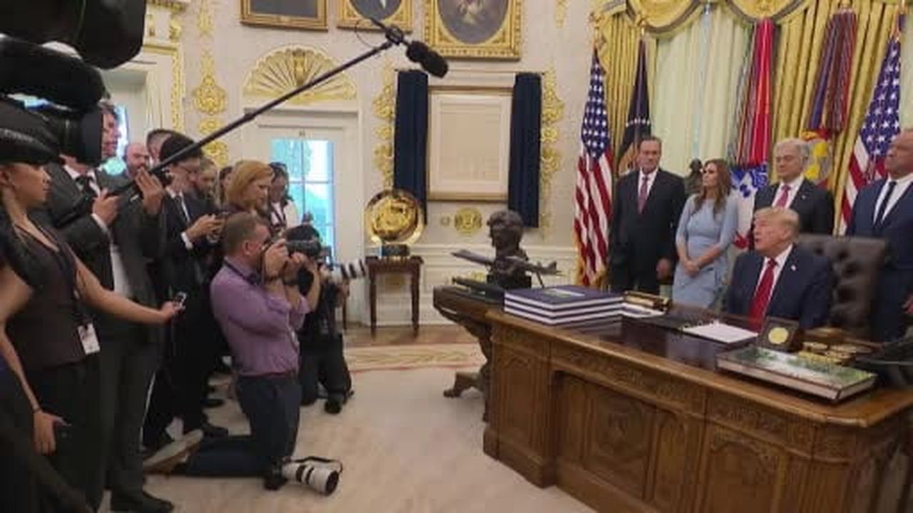 ABD Başkanı Donald Trump, Çin ile ilişkilere ilişkin olarak, "Çin, ABD’ye karşı casusluk faaliyeti...