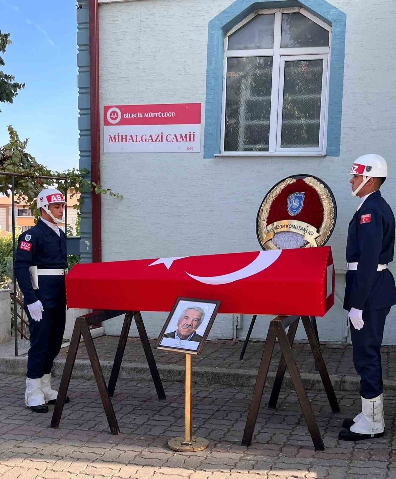 KIBRIS GAZİSİ SON YOLCULUĞUNA UĞURLANDI