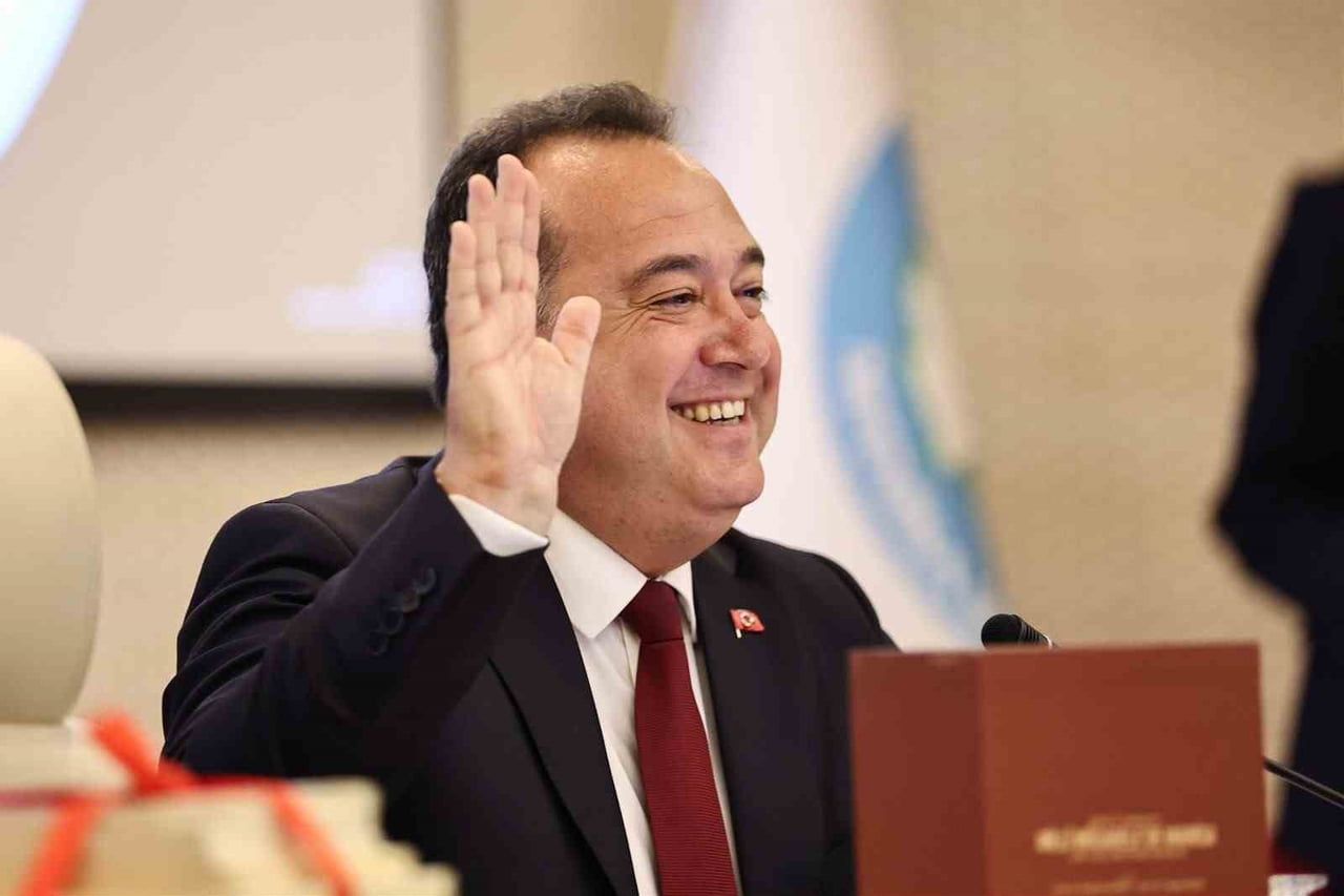 MANİSA BÜYÜKŞEHİR BELEDİYE BAŞKANI BESİM DUTLULU, EYLÜL AYI BÜYÜKŞEHİR BELEDİYE MECLİSİ...