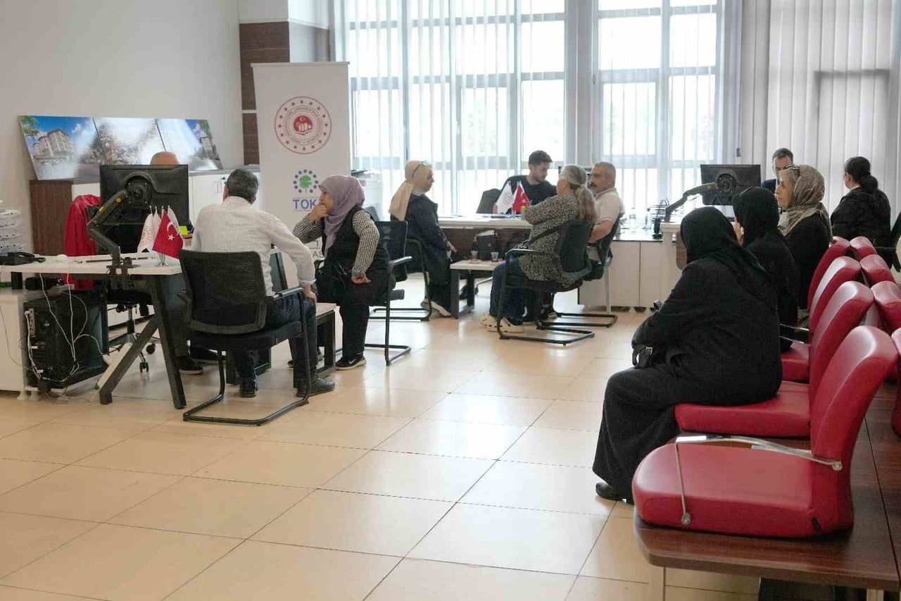 ÇORUM’DA KALE VE GÜLABİBEY MAHALLELERİNİ KAPSAYAN 1. ETAP KENTSEL DÖNÜŞÜM PROJESİ’NİN...