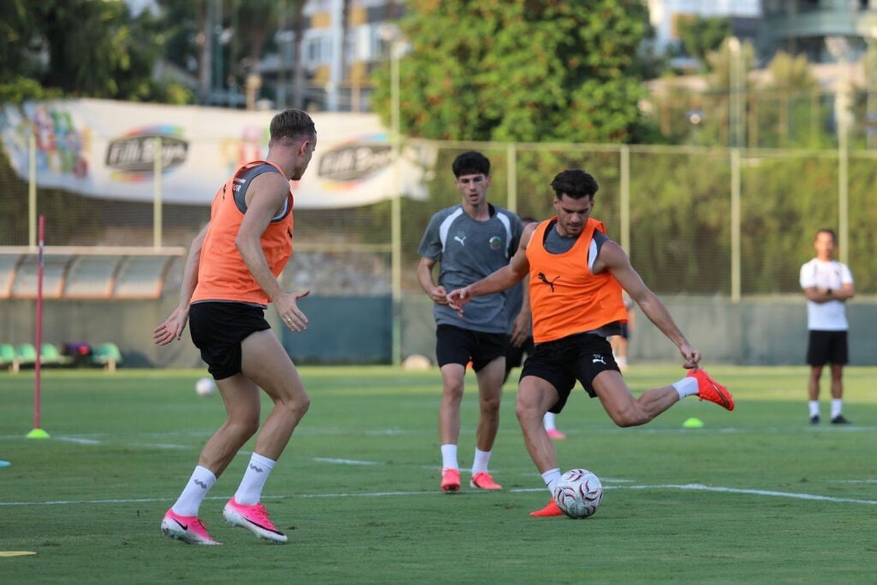 CORENDON ALANYASPOR, TRENDYOL SÜPER LİG’İN 2. HAFTASINDA SAHASINDA BEŞİKTAŞ İLE OYNAYACAĞI MAÇIN...