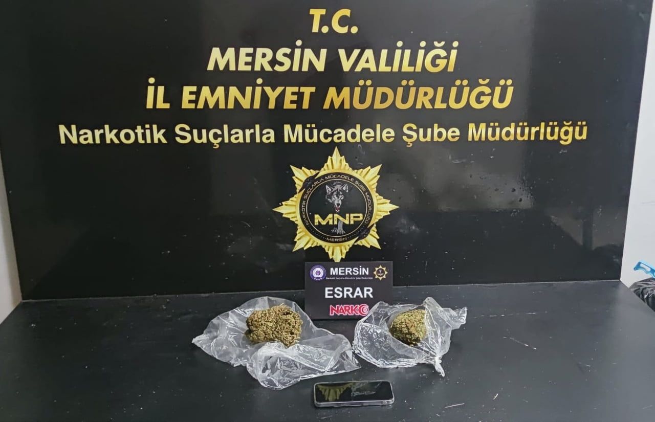 MERSİN CUMHURİYET BAŞSAVCILIĞI KOORDİNESİNDE GERÇEKLEŞTİRİLEN ÇALIŞMADA POLİS TARAFINDAN YAKALANAN...