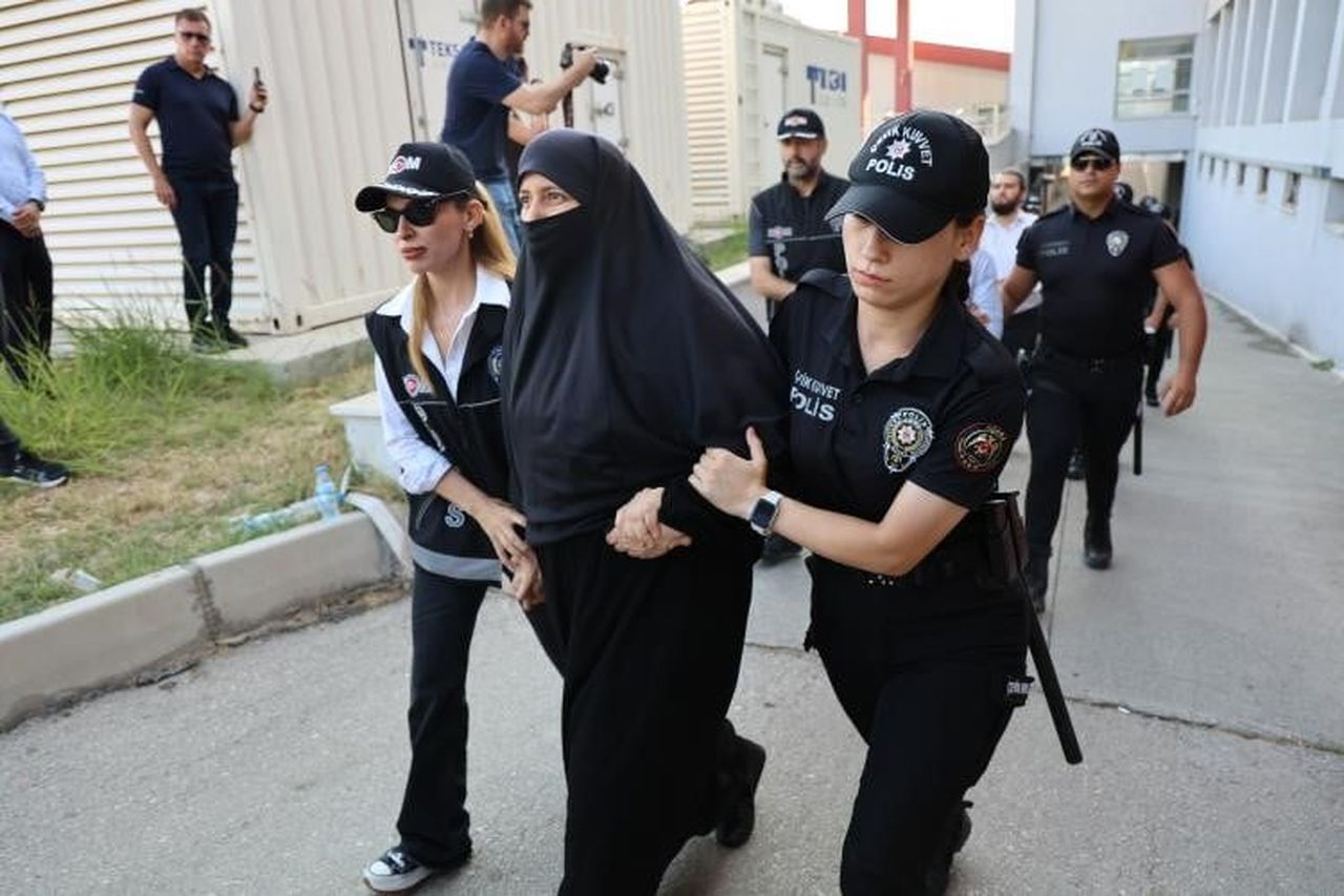SEMRA KUYTUL (ARŞİV)