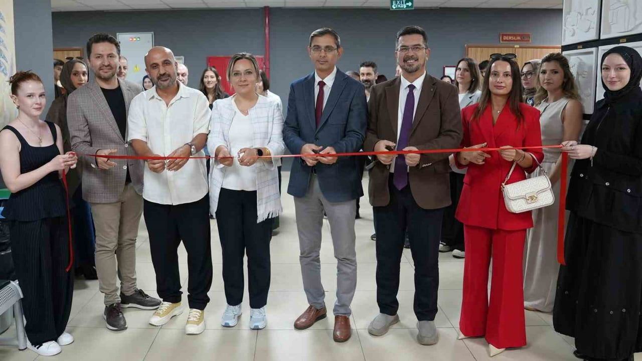 KARABÜK ÜNİVERSİTESİ (KBÜ) SAFRANBOLU FETHİ TOKER GÜZEL SANATLAR VE TASARIM FAKÜLTESİ ENDÜSTRİYEL...