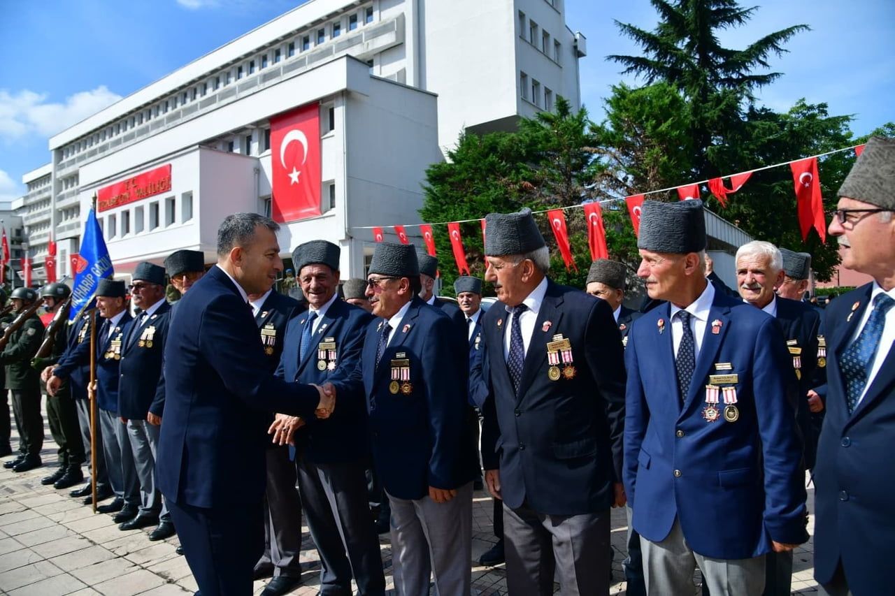 30 AĞUSTOS ZAFER BAYRAMI’NIN 104. YIL DÖNÜMÜ DOLAYISIYLA TRABZON’DA DÜZENLENEN KUTLAMA...