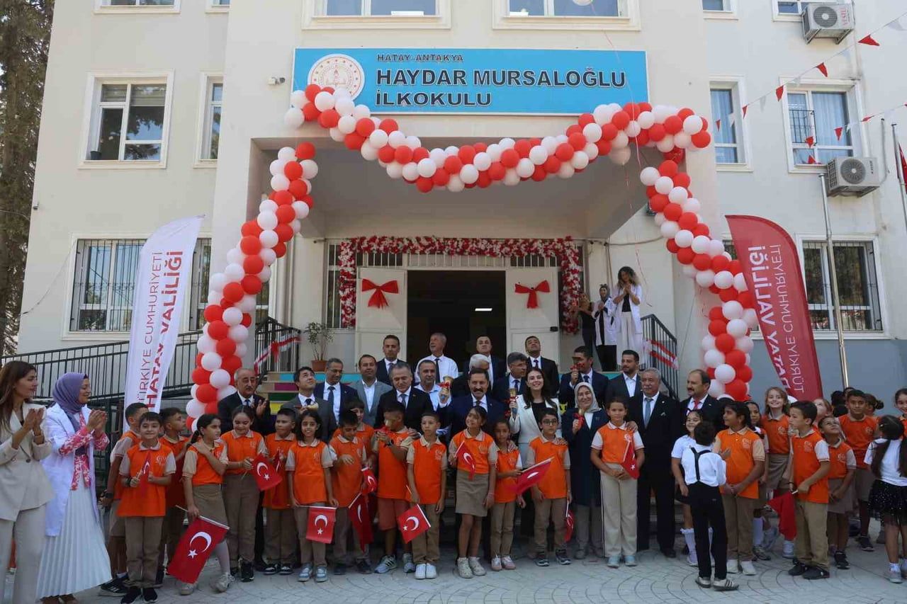 KAHRAMANMARAŞ MERKEZLİ DEPREMLERDE BÜYÜK YIKIMIN YAŞANDIĞI HATAY’DA, REZERV ALANINDA İNŞA EDİLEREK...