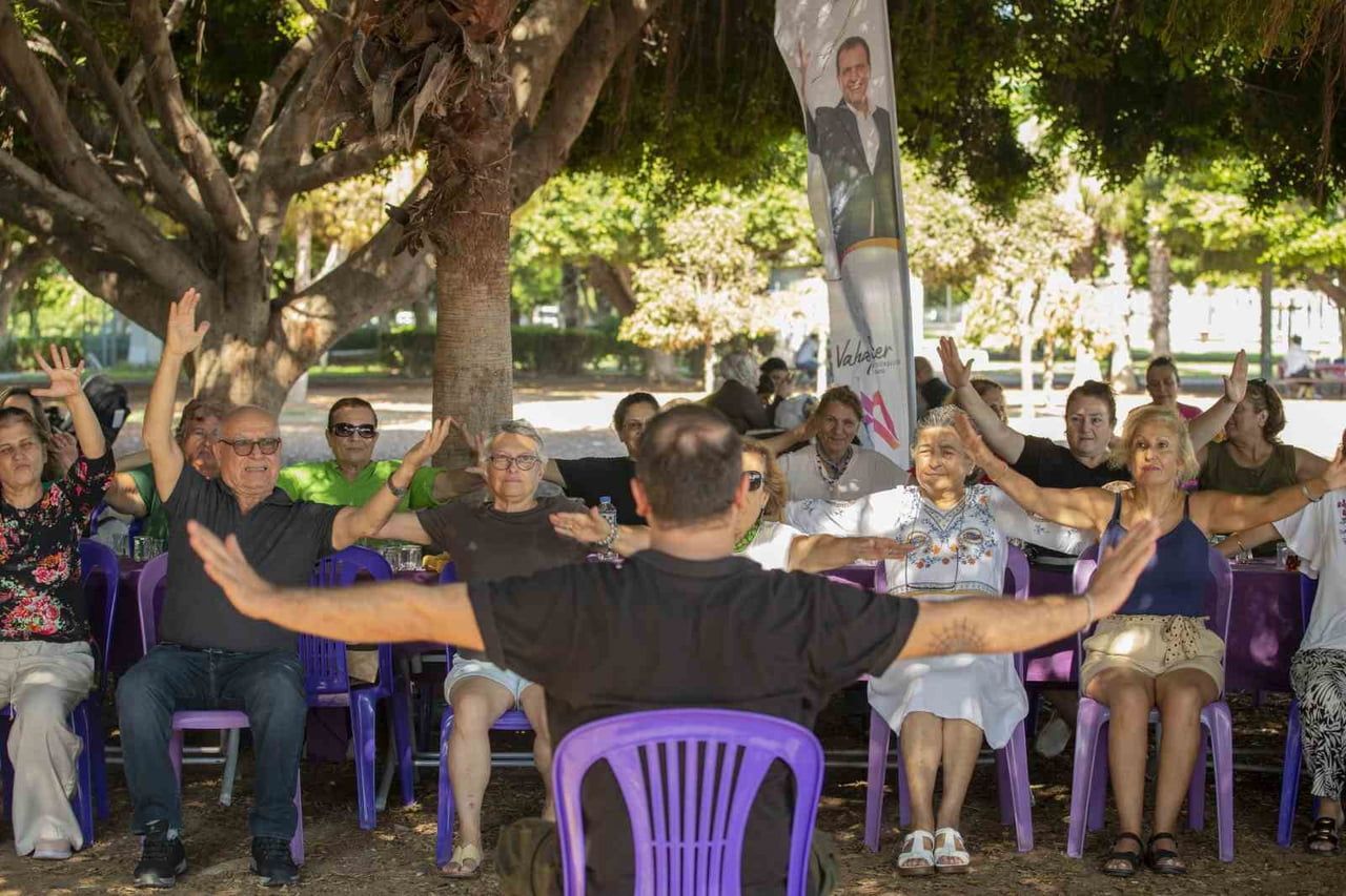MERSİN BÜYÜKŞEHİR BELEDİYESİ, AVRUPA HAREKETLİLİK HAFTASI KAPSAMINDA YAŞ ALMIŞ VATANDAŞLARI SPOR...