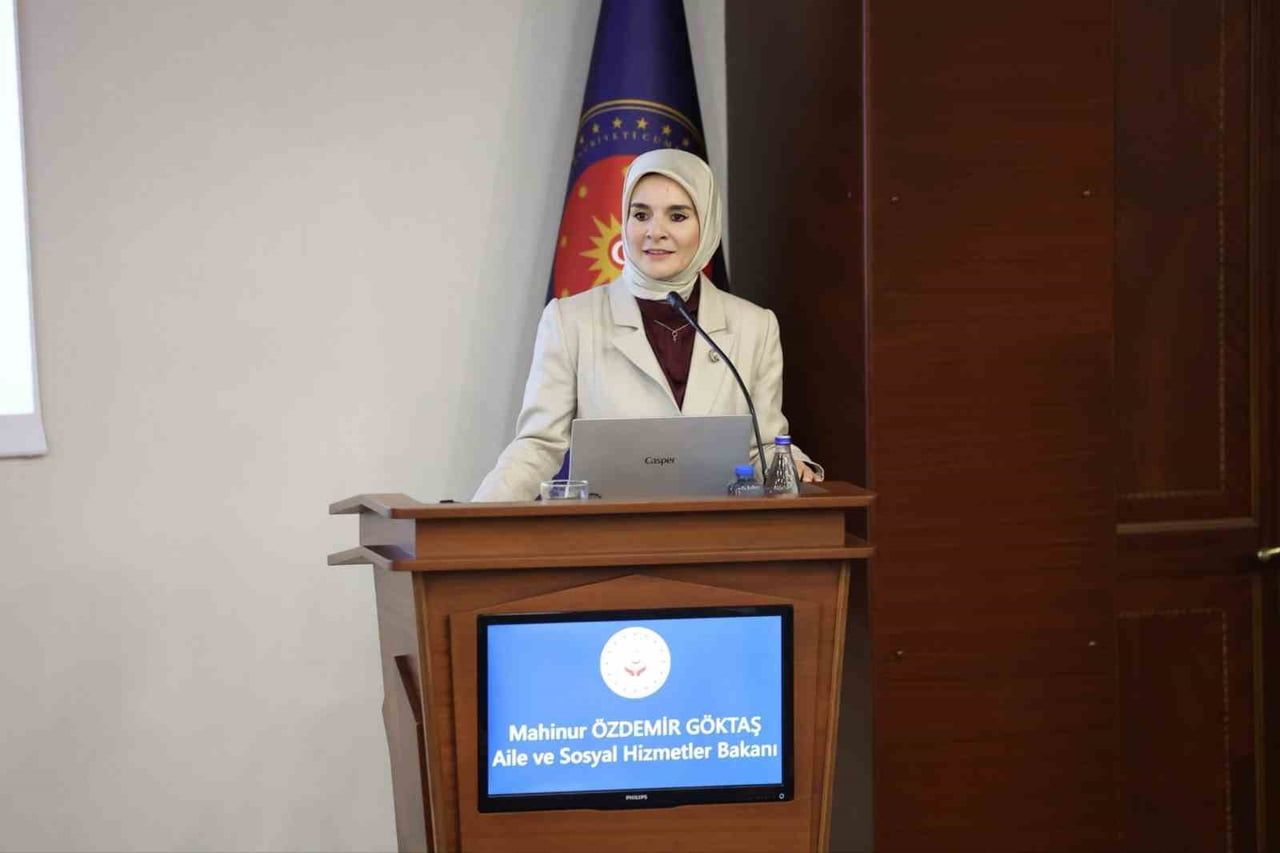 AİLE VE SOSYAL HİZMETLER BAKANI MAHİNUR ÖZDEMİR GÖKTAŞ, MİLLİ GÜVENLİK KONFERANSLARINA...