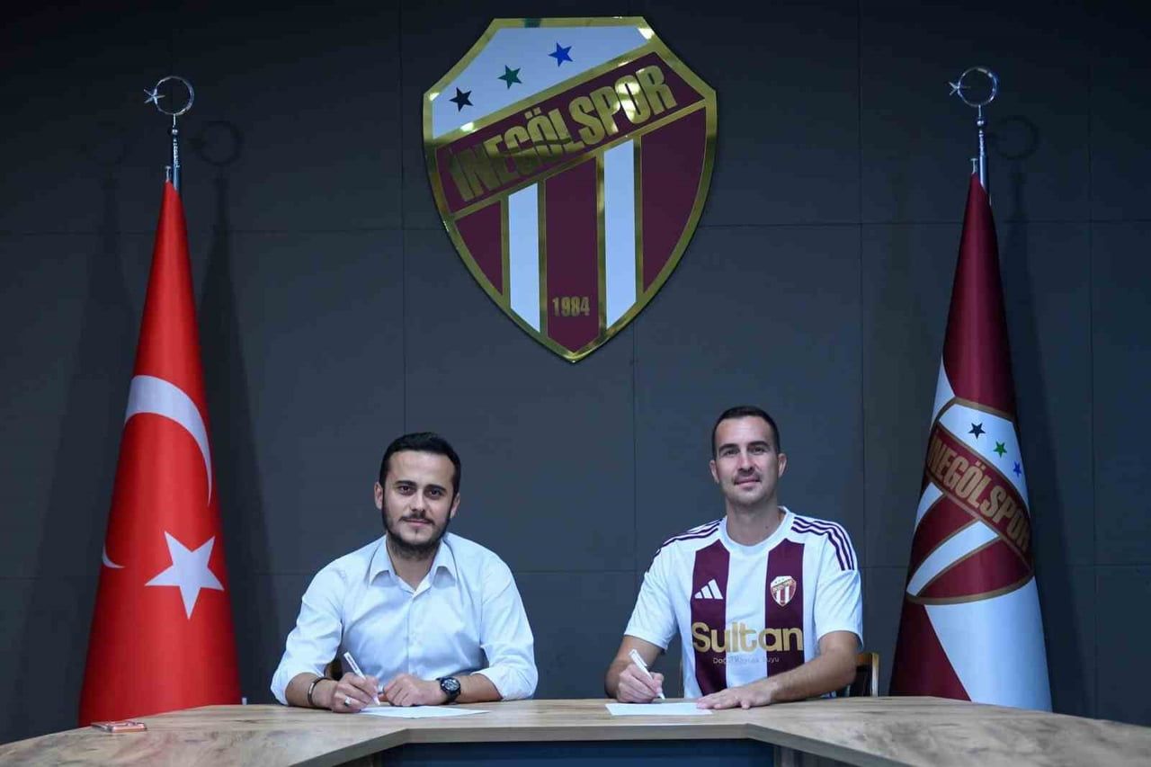 SULTAN SU İNEGÖLSPOR, KARİYERİNDE BURSASPOR, FENERBAHÇE, KASIMPAŞA VE KOCAELİSPOR GİBİ ÖNEMLİ...