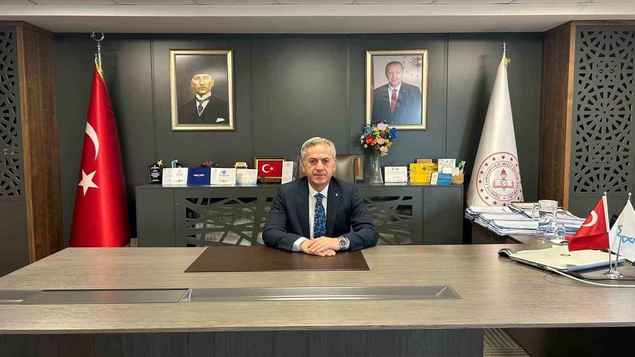 KONYA İL MİLLİ EĞİTİM MÜDÜRÜ MURAT YİĞİT, 2026-2027 EĞİTİM ÖĞRETİM YILININ İLK GÜNÜNDE 2 BİN 186...
