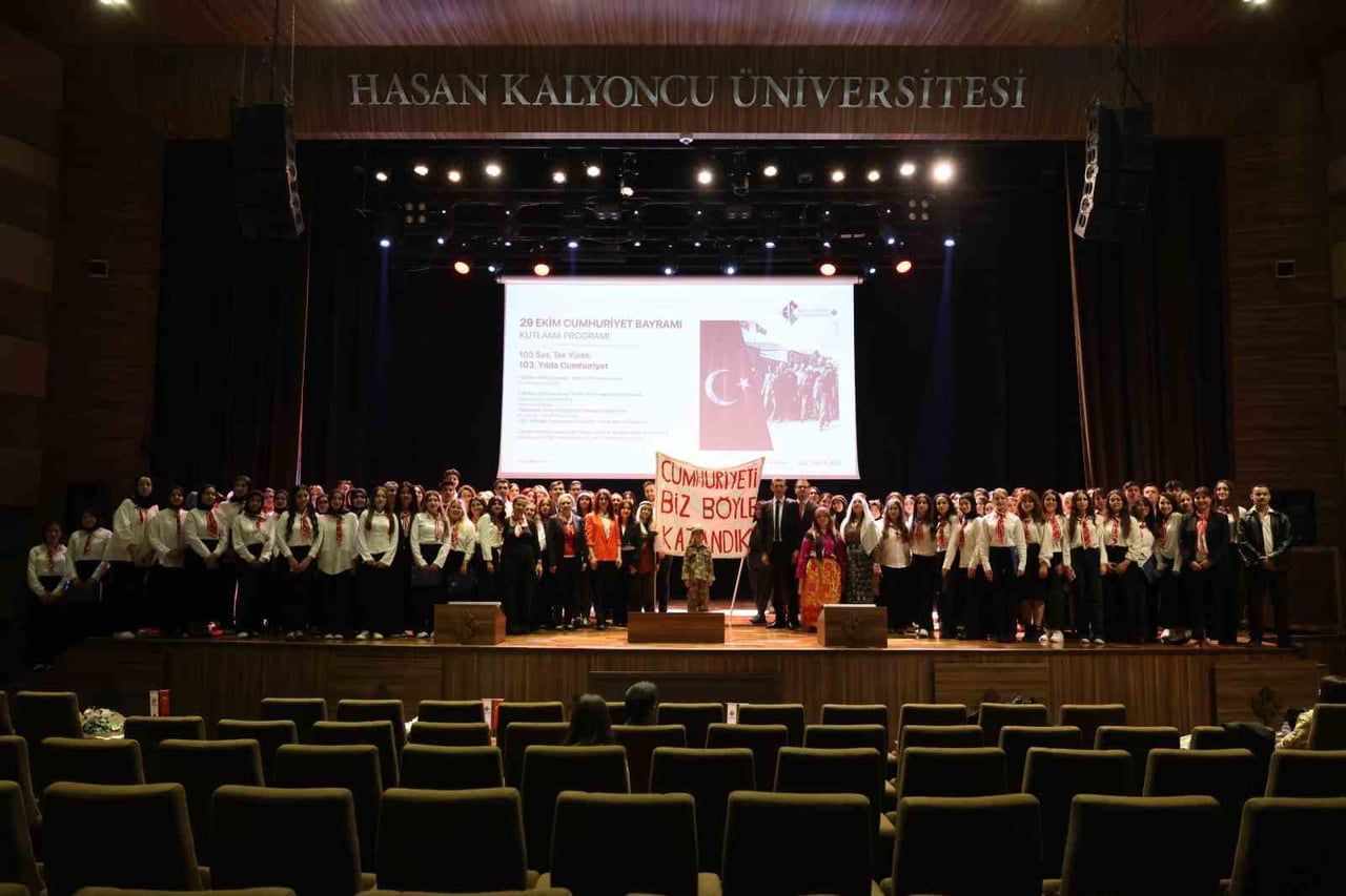 HASAN KALYONCU ÜNİVERSİTESİ (HKÜ), CUMHURİYET’İN İLANININ 103. YIL DÖNÜMÜ "103 SES, TEK YÜREK:...