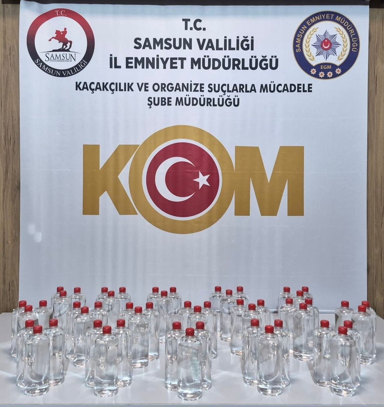 DÜZENLENEN OPERASYONDA 51 LİTRE ETİL ALKOL ELE GEÇİRİLDİ.