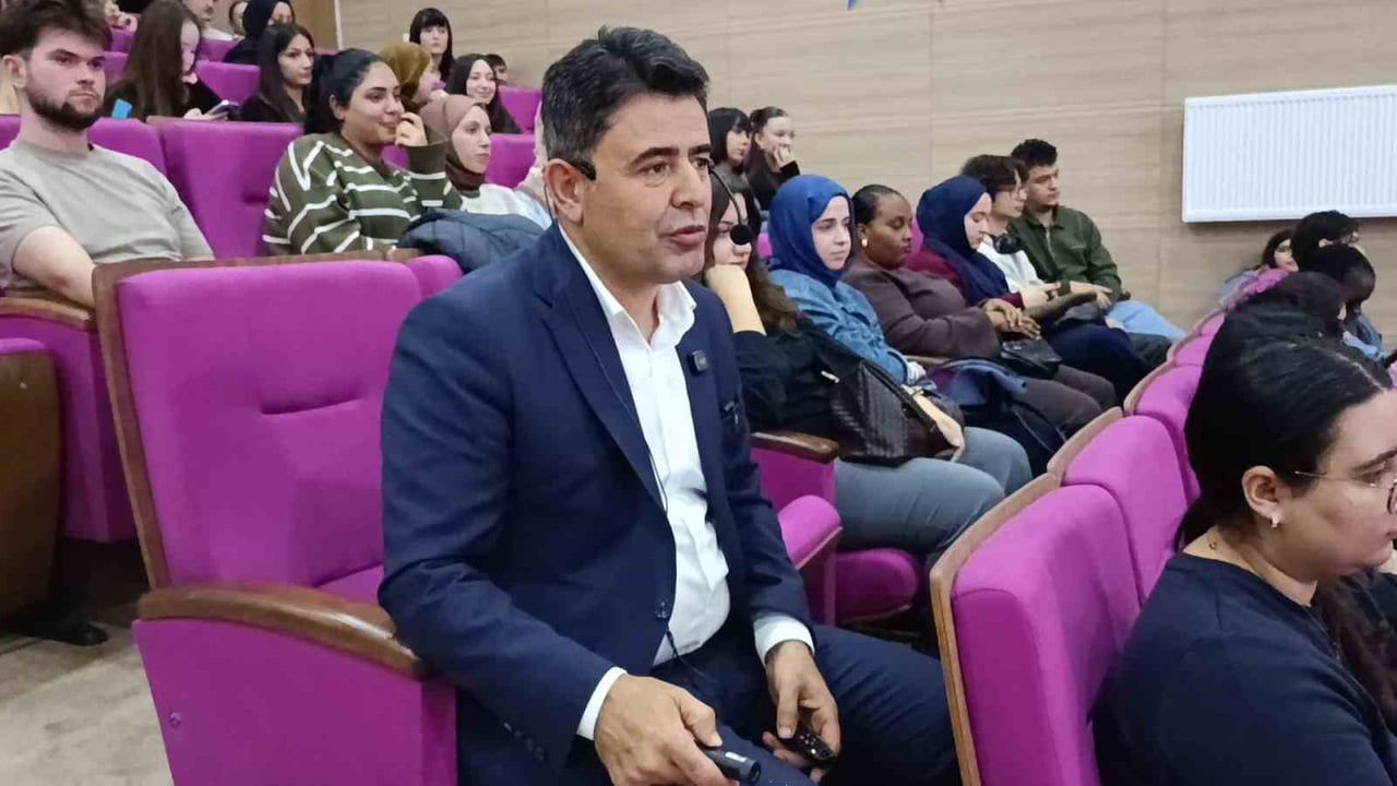 ULAŞTIRMA VE ALTYAPI BAKAN YARDIMCISI OSMAN BOYRAZ