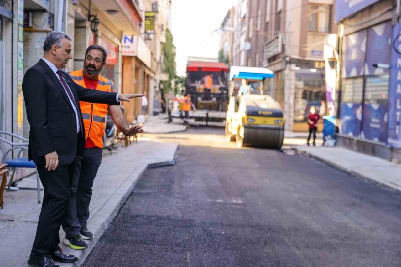 VATANDAŞLARIN KONFORLU VE GÜVENLİ ULAŞIM SAĞLAYABİLMELERİ İÇİN ÇALIŞMALARINA DEVAM EDEN İLKADIM...