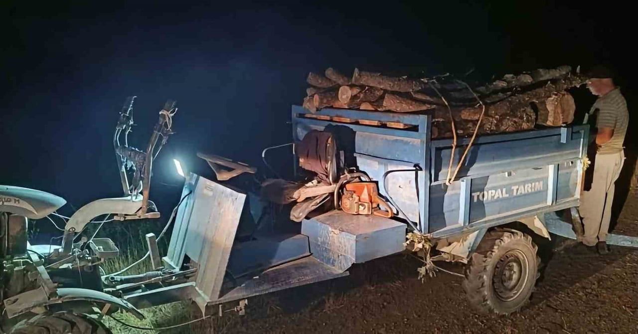 ANTAKYA’NIN KİSECİK RADAR MEVKİSİNDEKİ ORMANLIK ALANDA USULSÜZ KESİM YAPTIĞI BELİRLENEN ŞAHISLAR...