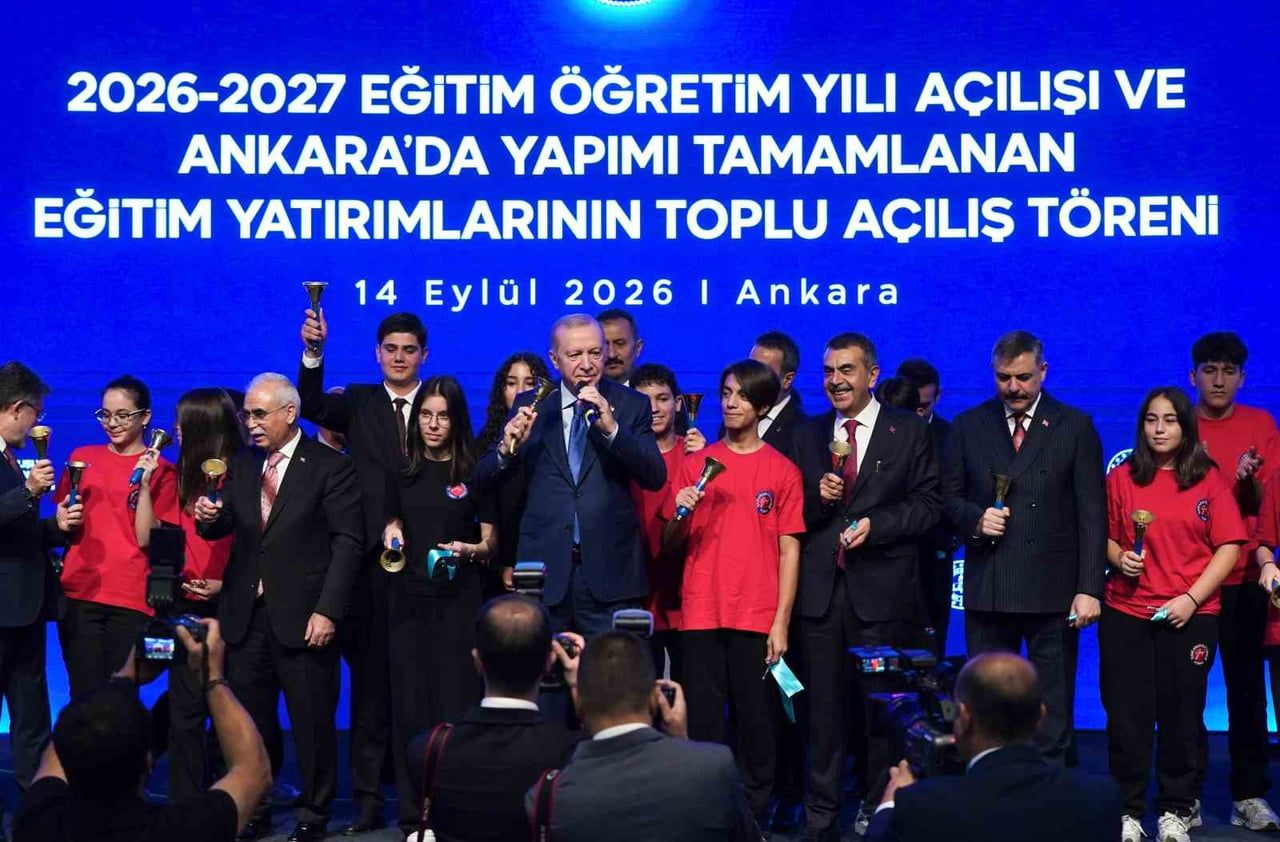 CUMHURBAŞKANI RECEP TAYYİP ERDOĞAN İLE MİLLİ EĞİTİM BAKANI YUSUF TEKİN, YENİ EĞİTİM ÖĞRETİM...