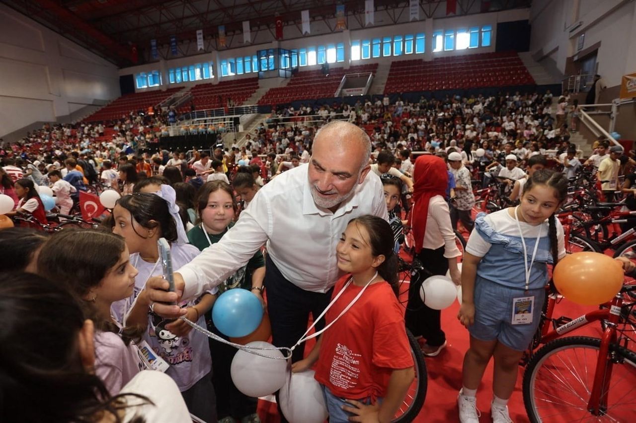 CANİK BELEDİYE BAŞKANI İBRAHİM SANDIKÇI, "CANİK'İMİZDE TÜM ÇOCUKLARIMIZ VE GENÇLERİMİZ...