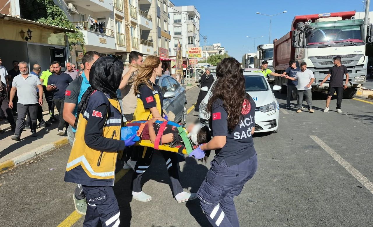 YARALILAR, SAĞLIK EKİPLERİNCE YAPILAN İLK MÜDAHALENİN ARDINDAN ADIYAMAN EĞİTİM VE ARAŞTIRMA...