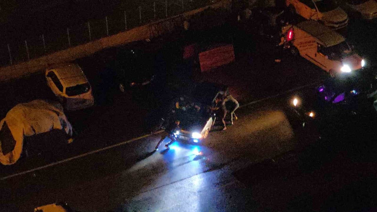 SAMSUN'DA ASKER EĞLENCESİ, YÜKSEK SESLİ MÜZİK, LASTİK YAKMA VE DRİFT NEDENİYLE ÇEVRE SAKİNLERİNE...