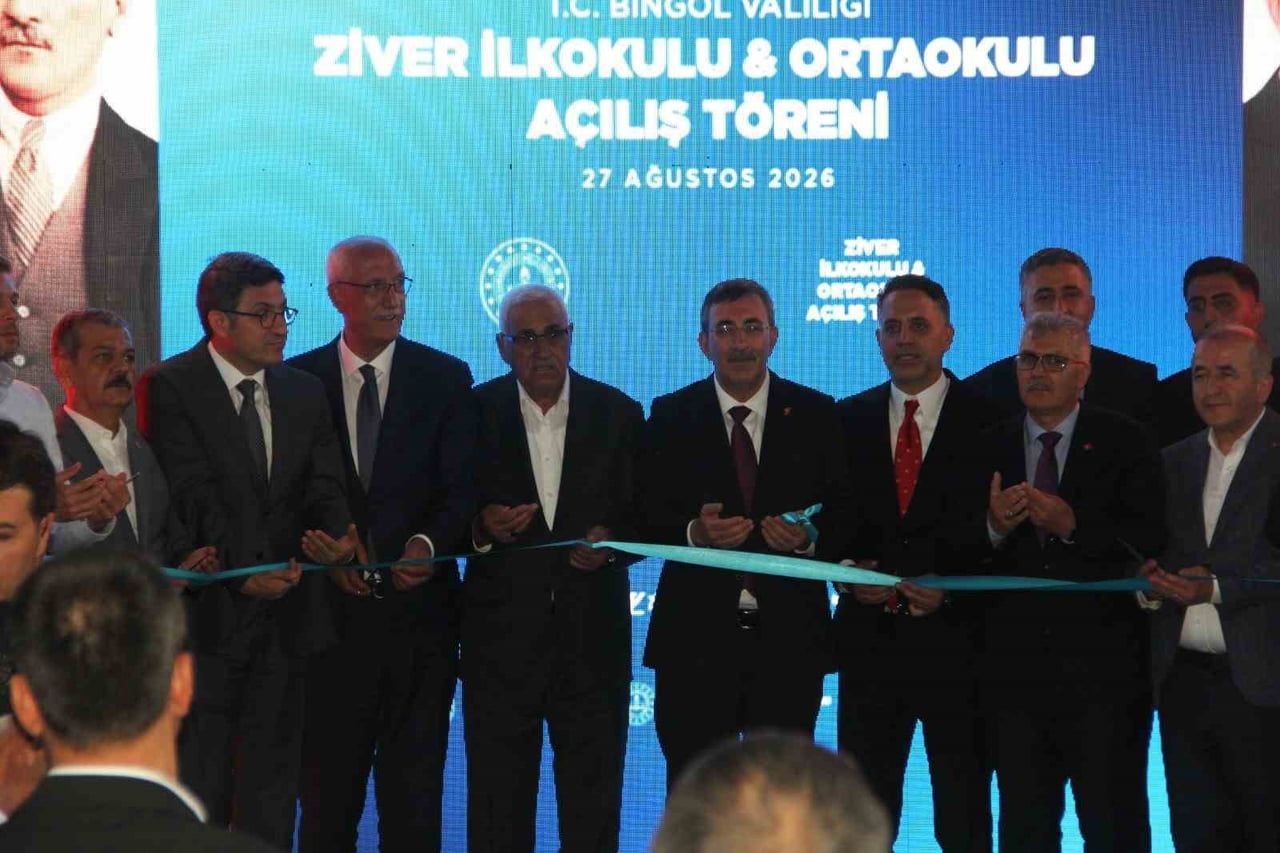 CUMHURBAŞKANI YARDIMCISI CEVDET YILMAZ, ZİVER İLKOKULU'NUN AÇILIŞINA KATILDI