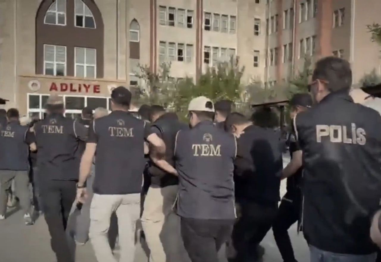 KAHRAMANMARAŞ CUMHURİYET BAŞSAVCILIĞI, DEAŞ TERÖR ÖRGÜTÜNE YÖNELİK YÜRÜTÜLEN SORUŞTURMA KAPSAMINDA...