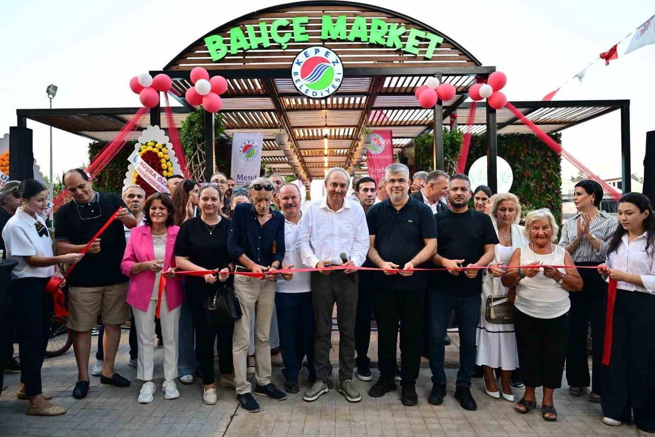 KEPEZ BELEDİYESİ’NİN YENİ PROJELERİNDEN BİRİSİ OLAN ‘BAHÇE MARKET’ DOKUMAPARK’TA VATANDAŞLARIN...