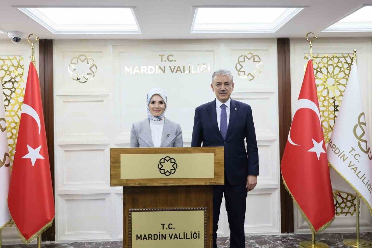 AİLE VE SOSYAL HİZMETLER BAKANI MAHİNUR ÖZDEMİR GÖKTAŞ, VALİLİĞİ ZİYARET ETTİ