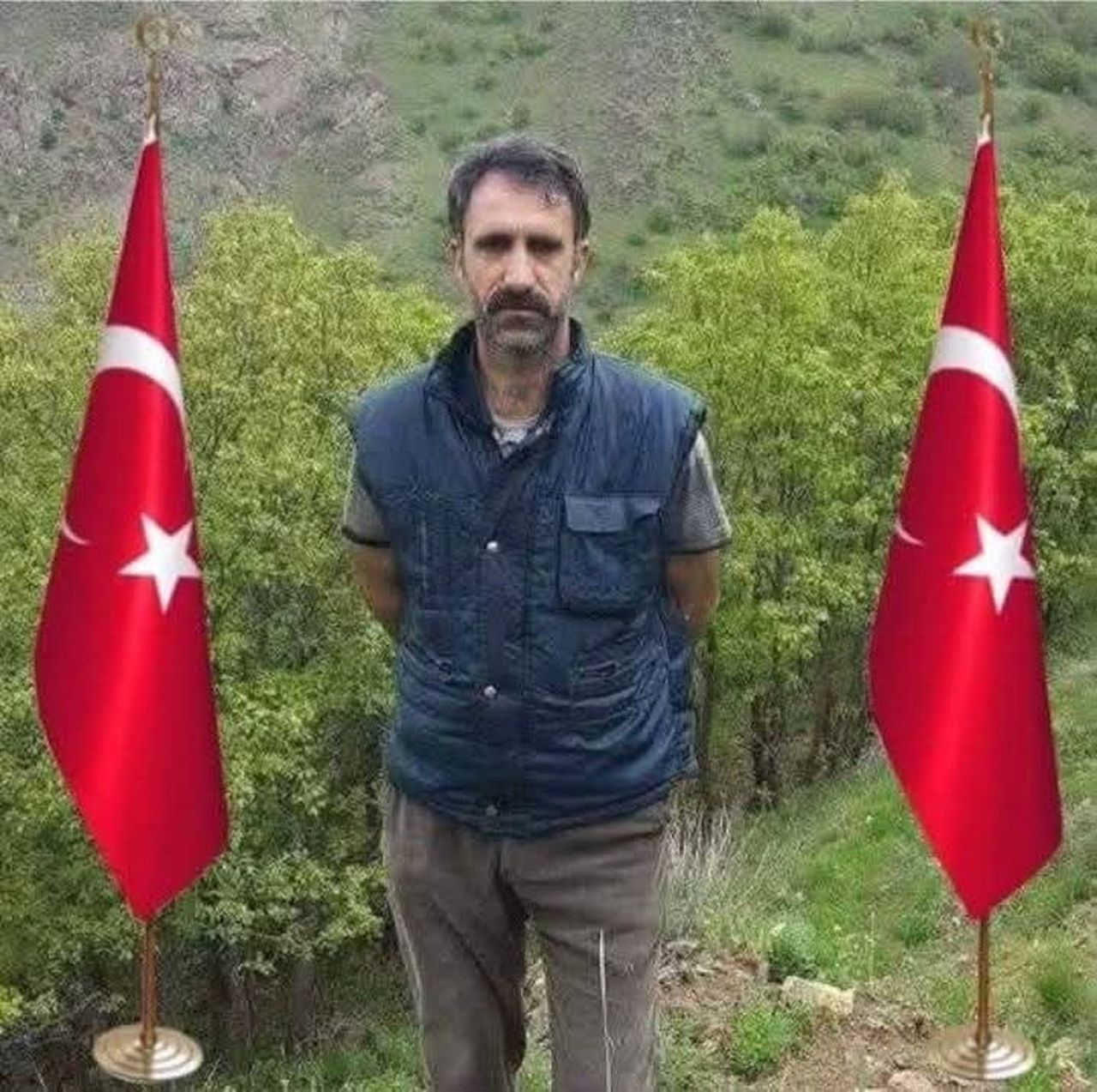 İHSAN ÖZTEKKELİ HAYATINI KAYBETTİ.