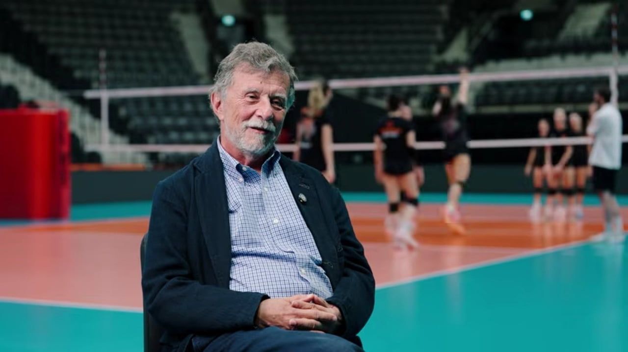 ECZACIBAŞI SPOR KULÜBÜ BAŞKANI FARUK ECZACIBAŞI, KULÜBÜN 60 YILLIK YOLCULUĞUNU VE BU SÜRECE YÖN...