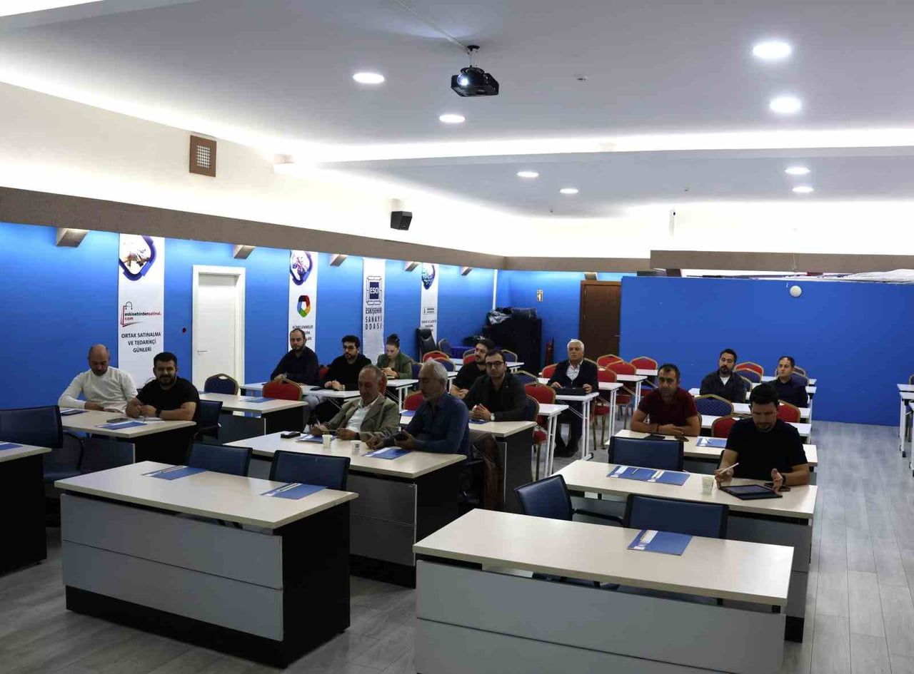 ESKİŞEHİR SANAYİ ODASI (ESO) TARAFINDAN, SANAYİDE VERİMLİLİĞİ ARTIRMA VE YEŞİL DÖNÜŞÜMÜ DESTEKLEME...