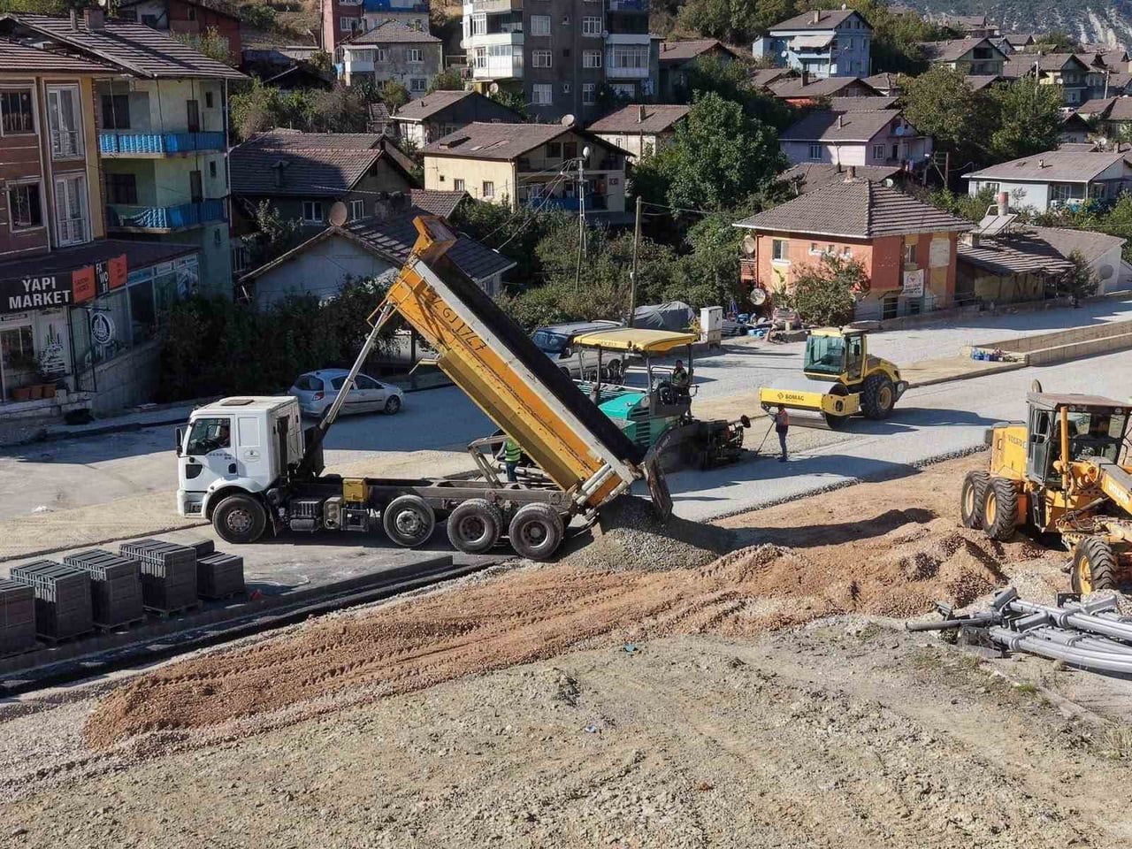 KARABÜK BELEDİYESİ TARAFINDAN AYDINLIKEVLER MAHALLESİ’NDE HAYATA GEÇİRİLEN "HALİM DERESİ ISLAH VE...