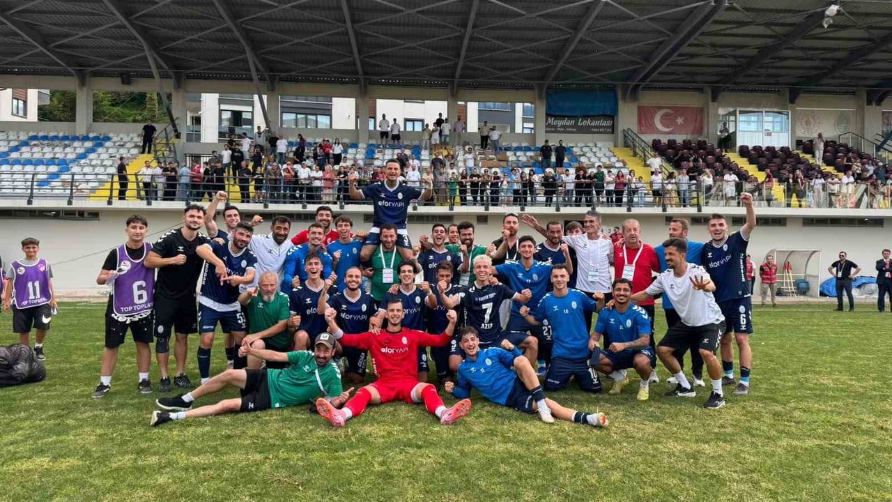 TFF 3. LİG’İN 2. HAFTASINDA PAZARSPOR, SAHASINDA KARŞILAŞTIĞI İNKILAP FSK’Yİ 4-1 MAĞLUP...