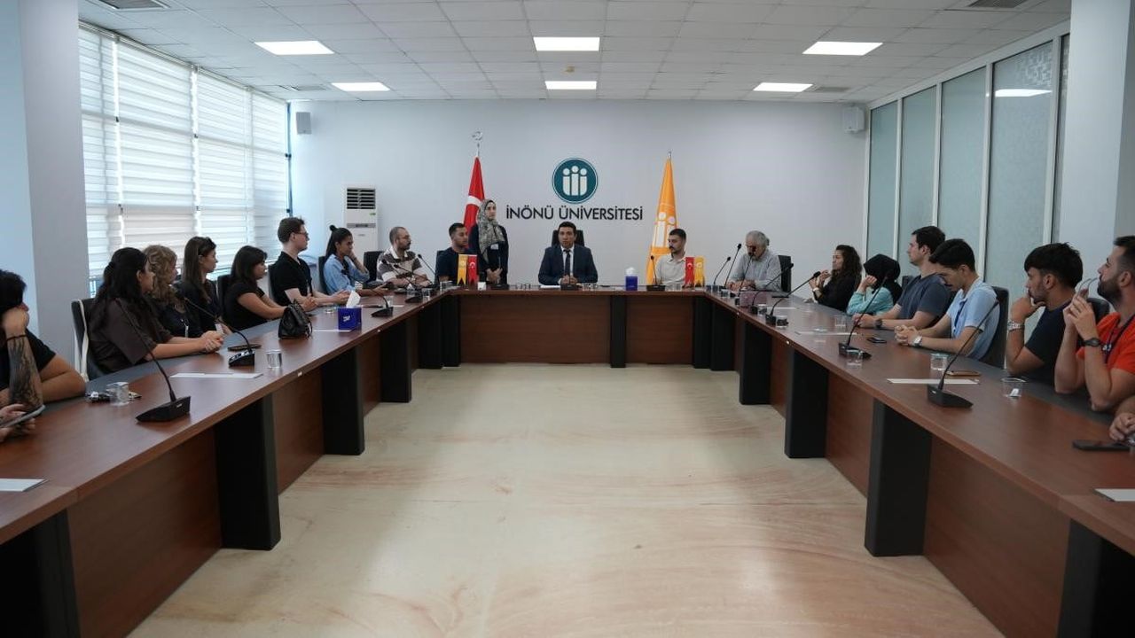 BRIDGE PROJESİ HEYETİ, İNÖNÜ ÜNİVERSİTESİNİ ZİYARET ETTİ
