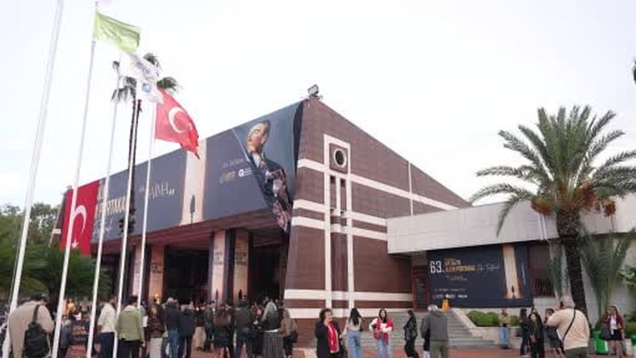 Altın Portakal'da oyuncuların günü
