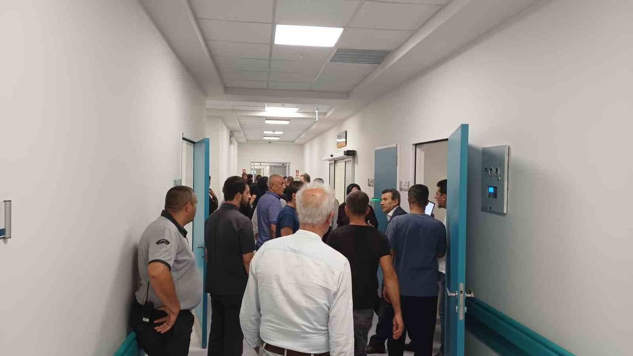 YENİ PARTİ MALATYA MİLLETVEKİLİ VELİ AĞBABA YAPTIĞI AÇIKLAMADA, SAĞLIK DURUMUNUN İYİ OLDUĞUNU...