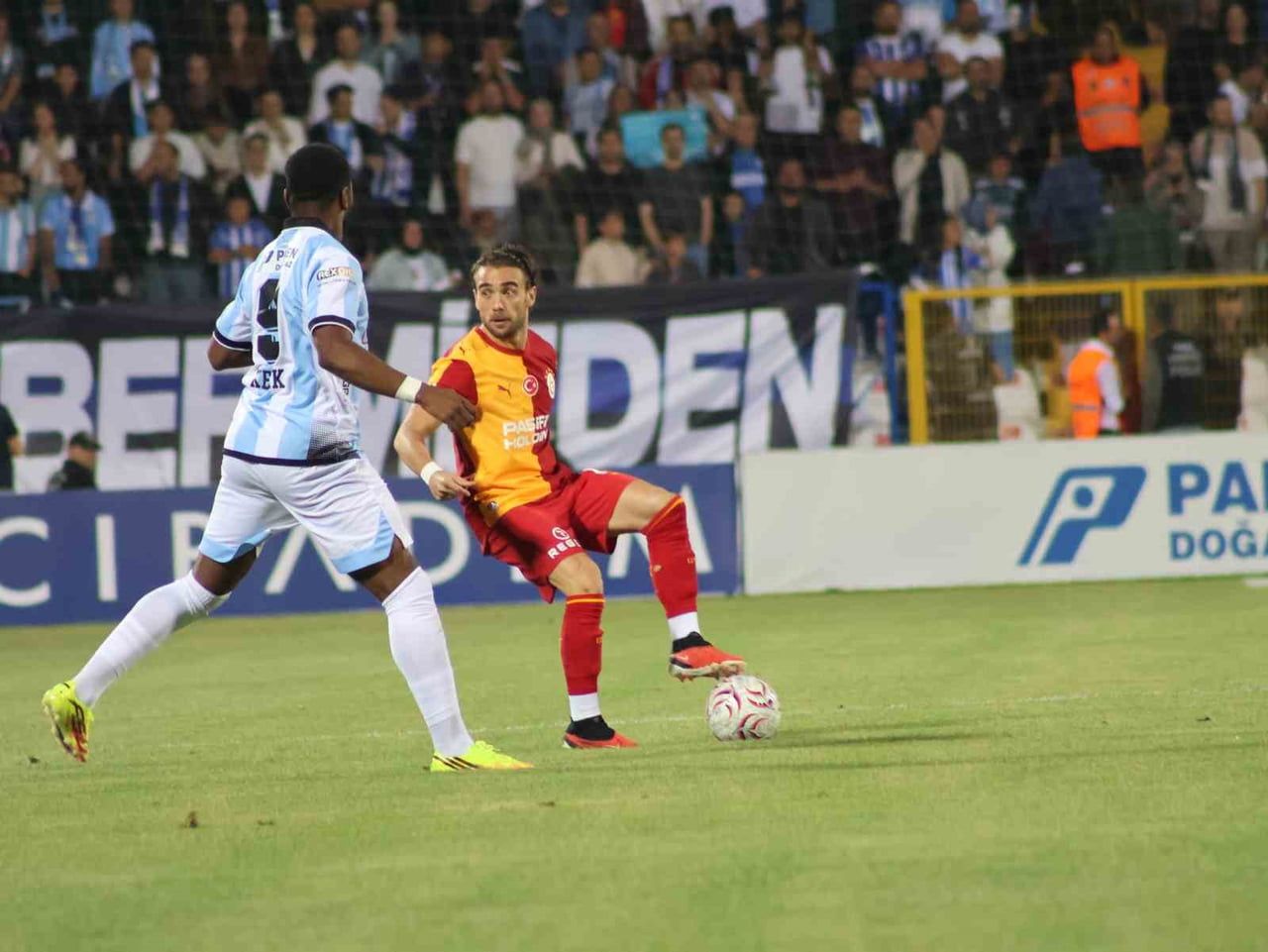 TRENDYOL SÜPER LİG'İN 2. HAFTA AÇILIŞ MAÇINDA ERZURUMSPOR FK, SAHASINDA GALATASARAY İLE KARŞI...