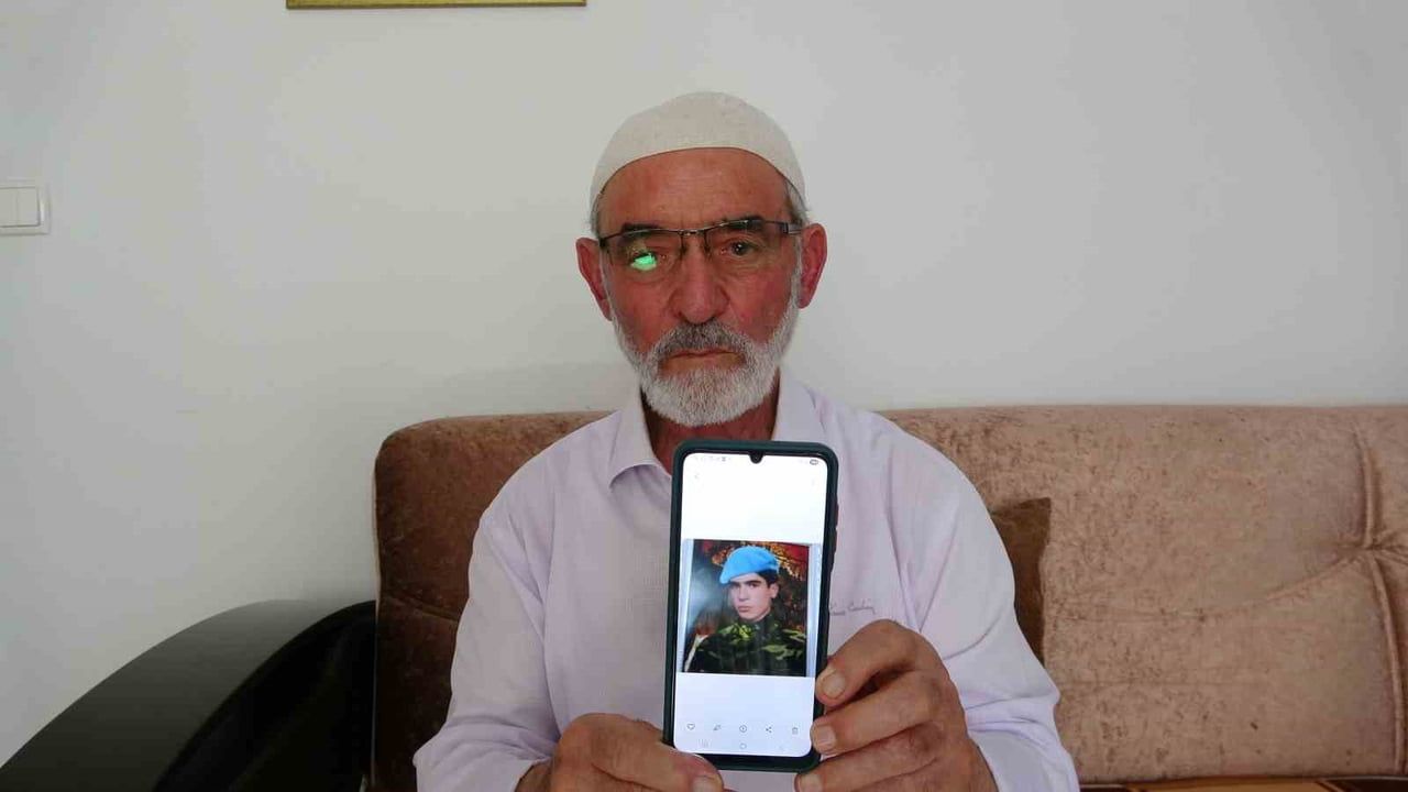 1997 YILINDA MANİSA'DA 20 YAŞINDAYKEN ŞEHİT OLAN OĞLU MİRZA KARAKAYA’NIN ACISINI YAŞAYAN 79...