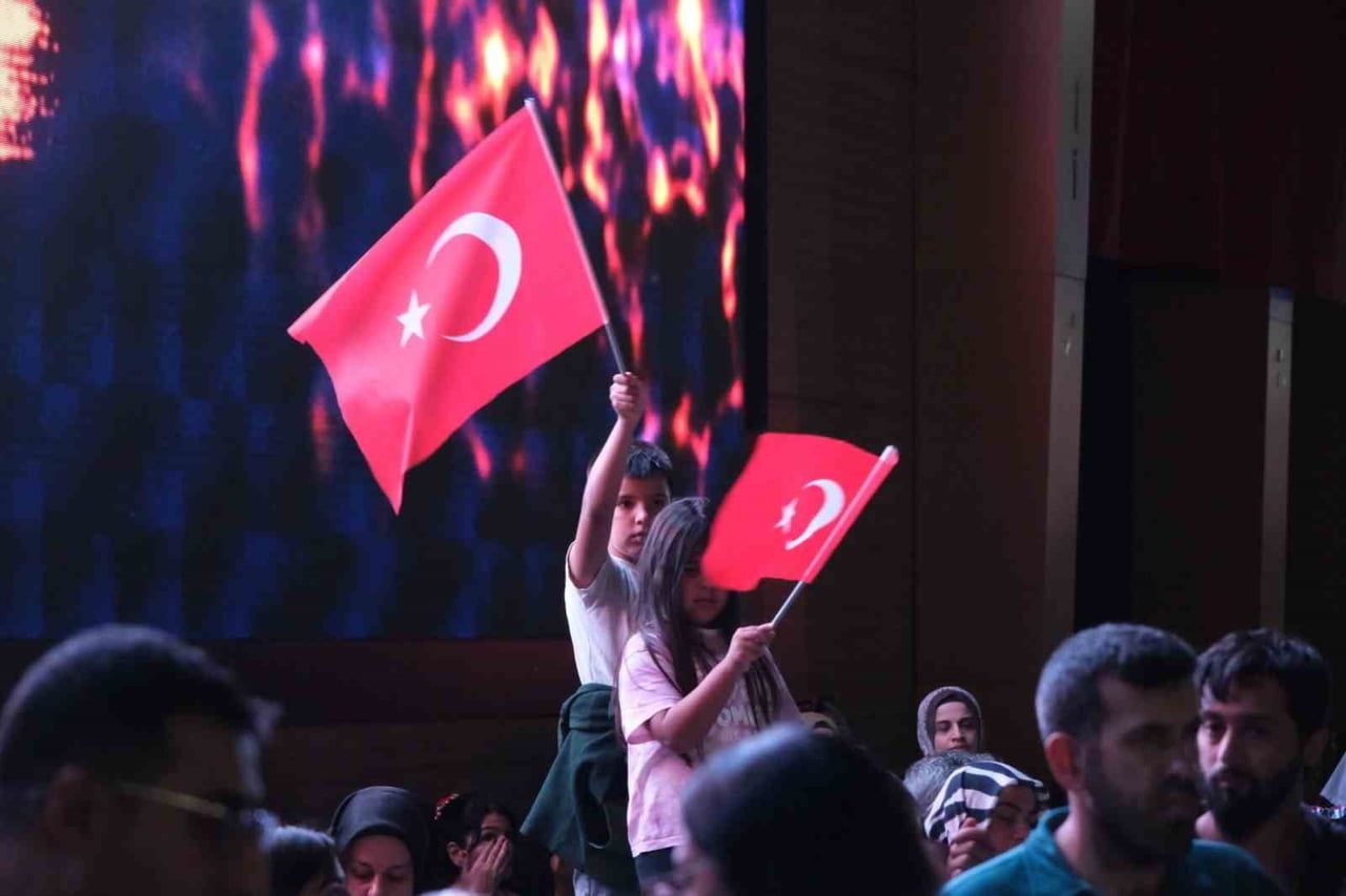 MİLLİYETÇİ HAREKET PARTİSİ (MHP) ERZİNCAN İL BAŞKANLIĞI TARAFINDAN DÜZENLENEN 15. OLAĞAN İL...