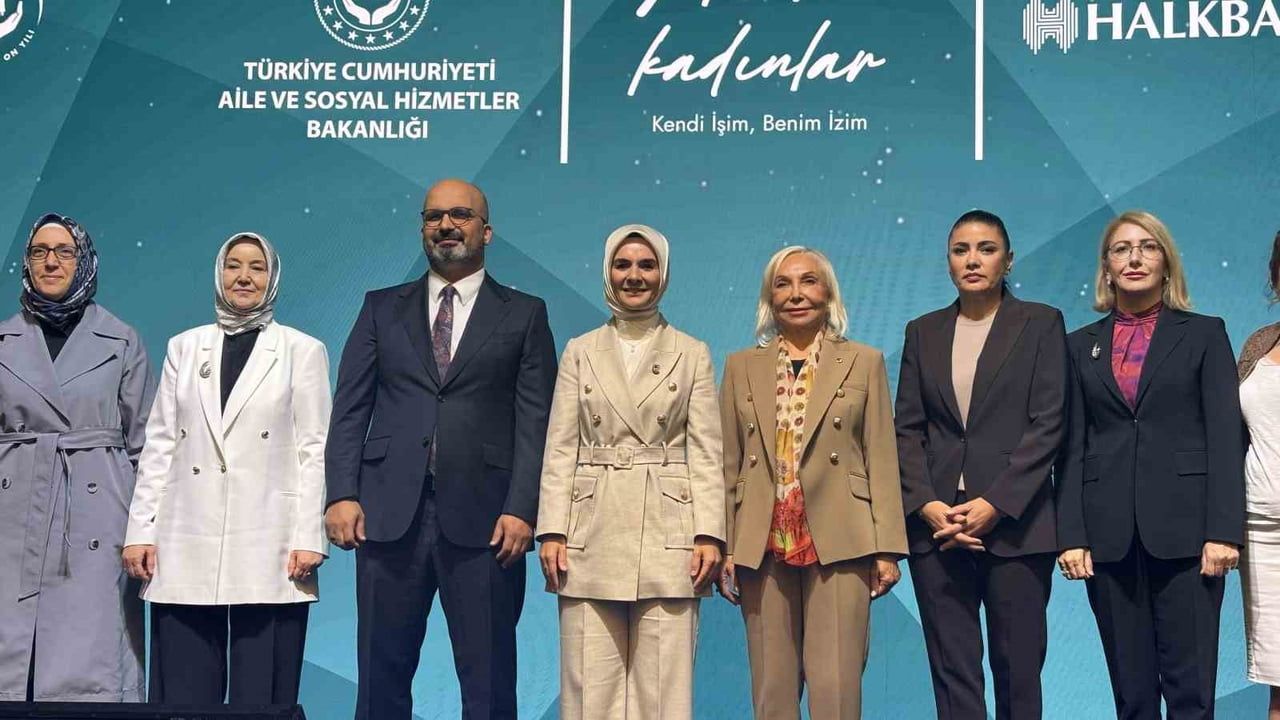 AİLE VE SOSYAL HİZMETLER BAKANLIĞI İLE HALKBANK İŞ BİRLİĞİNDE YÜRÜTÜLEN "YÜKSELEN KADINLAR: KENDİ...