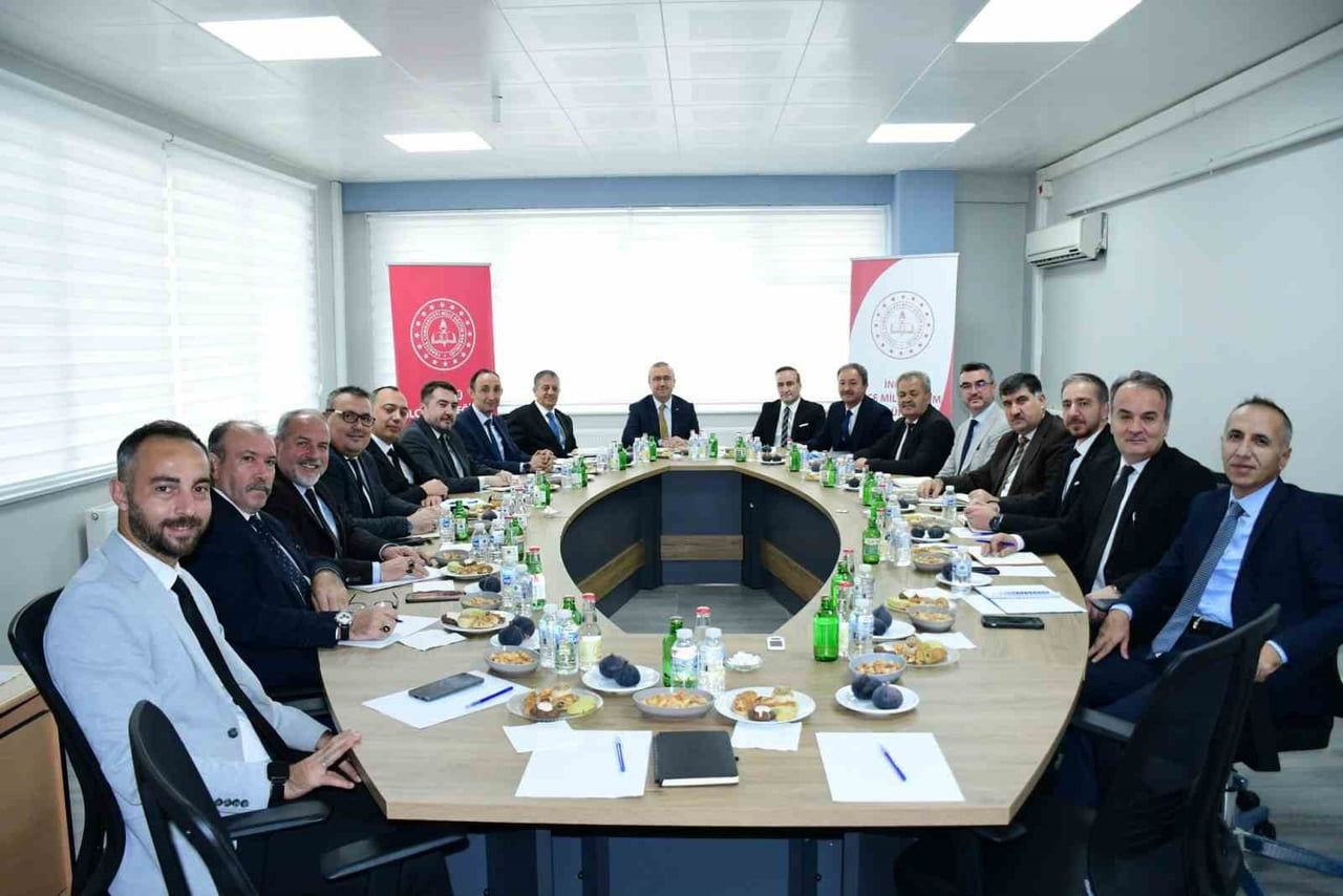 ESKİŞEHİR İL MİLLÎ EĞİTİM MÜDÜRLÜĞÜ BÜNYESİNDE, 2026-2027 EĞİTİM-ÖĞRETİM YILI KAPSAMINDA YÜRÜTÜLEN...