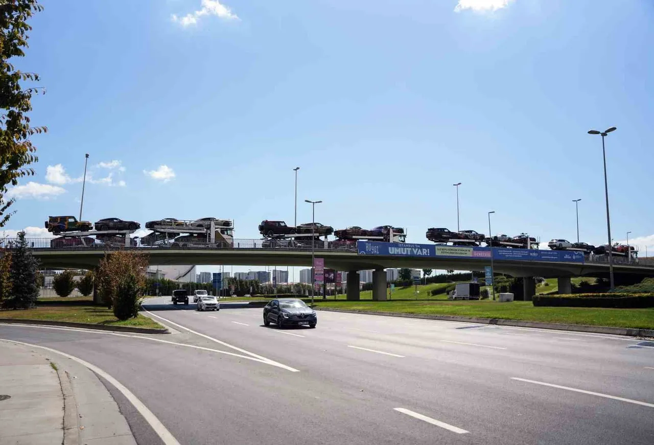 AMSTERDAM'DAN BAŞLAYAN "THE CHALLENGE SUPERCAR RALLY" BODRUM'DA SONA ERDİ. RALLİNİN ARDINDAN...