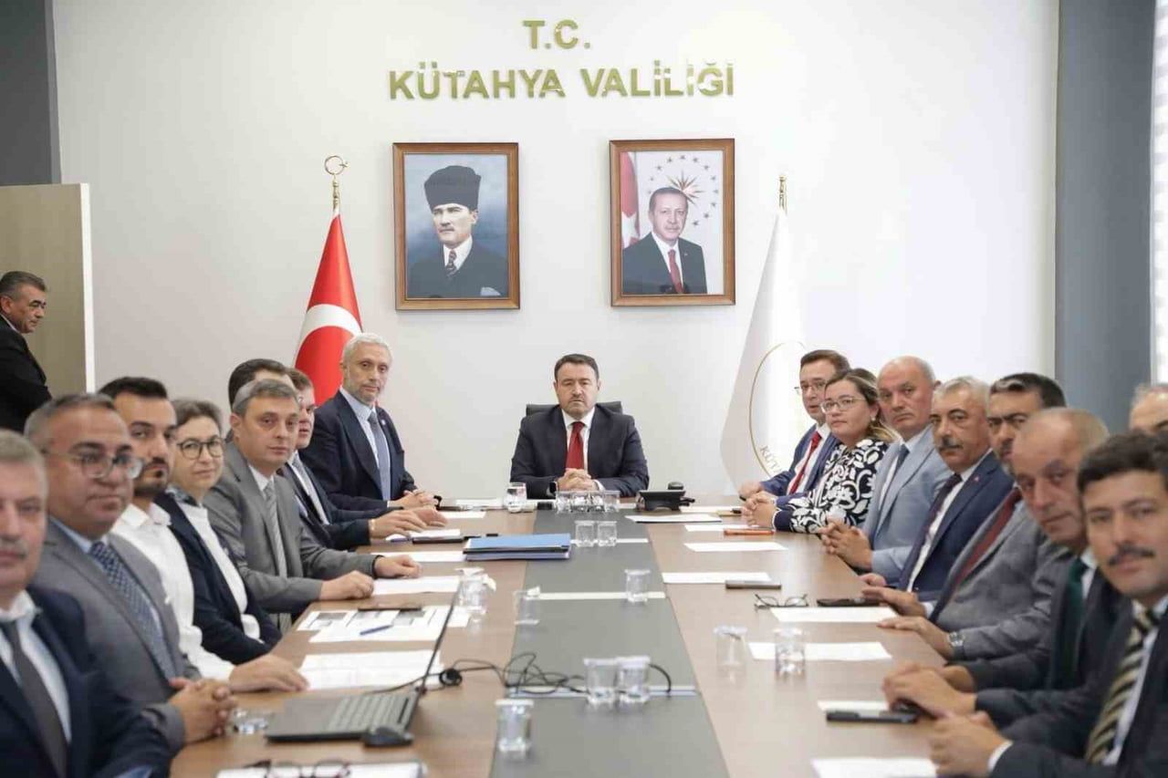SİMAV ÇAYI’NIN ATIK SU DURUMU DEĞERLENDİRİLDİ