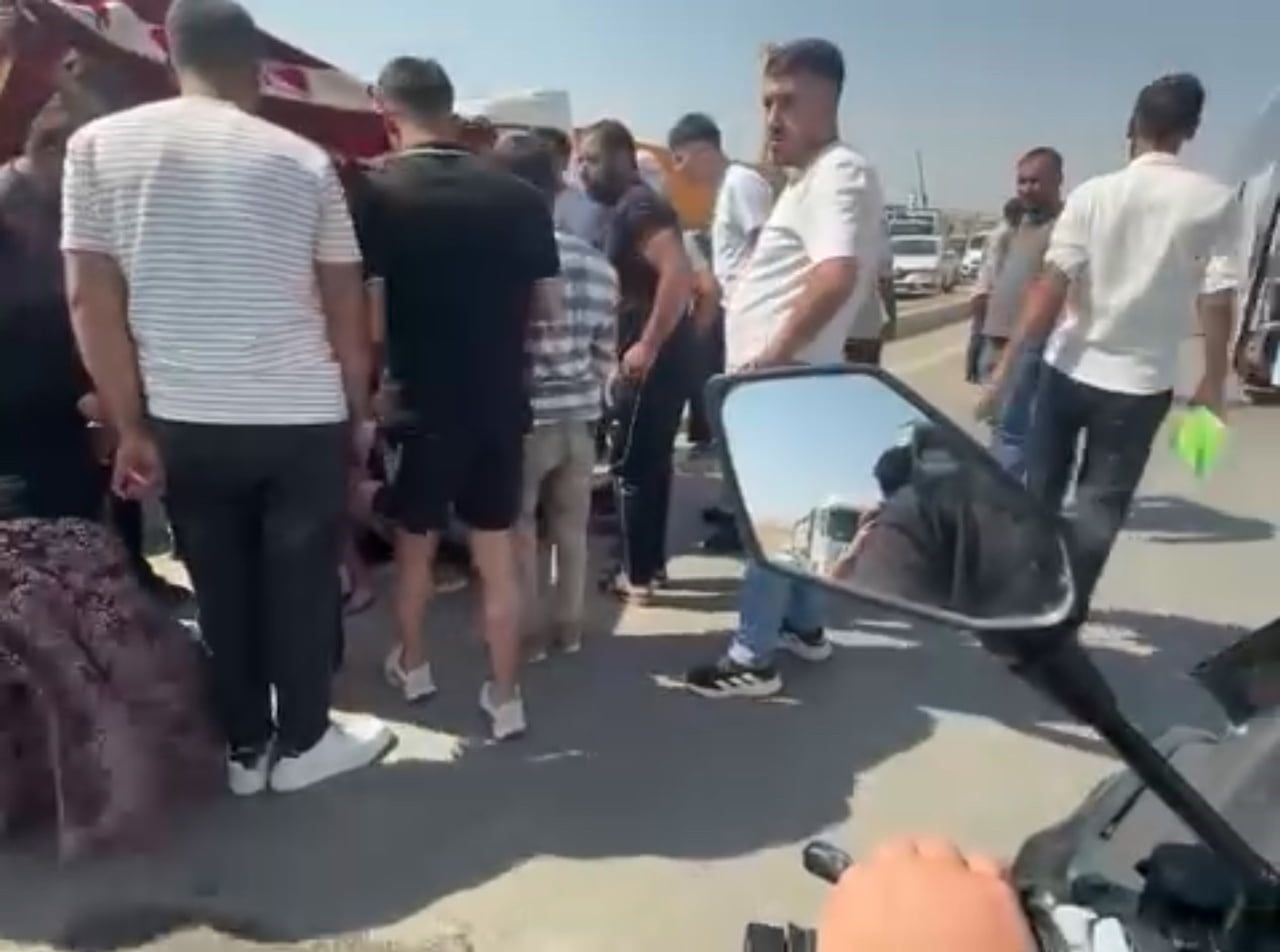 SİİRT’TE YOLUN KARŞISINA GEÇMEK İSTEYEN ÇOCUĞA OTOBÜS ÇARPTI