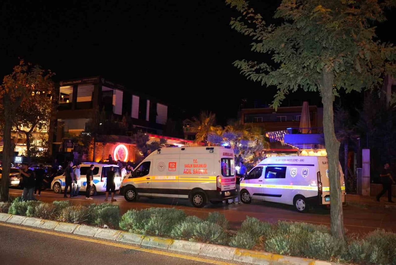 DENİZLİ’DE İKİ GRUP ARASINDA YAŞANAN ALACAK VERECEK TARTIŞMASININ ARDINDAN BİR KAFEYE...