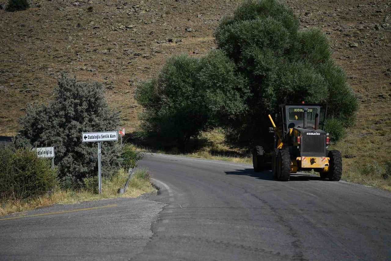 KAYSERİ BÜYÜKŞEHİR BELEDİYESİ; AKKIŞLA KESDOĞAN MESİRE ALANINDAKİ ŞENLİK ALANINA GİDEN YOL...